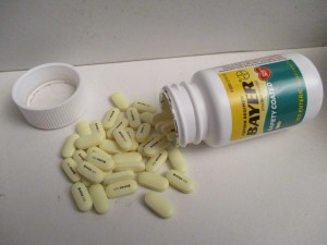 1280px-Bayer_Aspirin_Pills